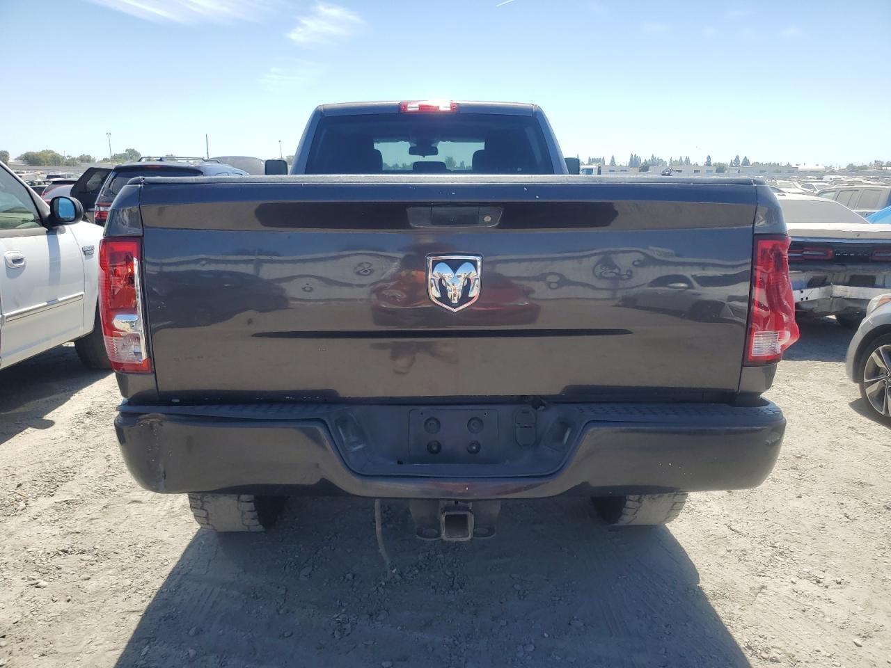 2014 Ram 2500 St VIN: 3C6TR5HT7EG136070 Lot: 67357394