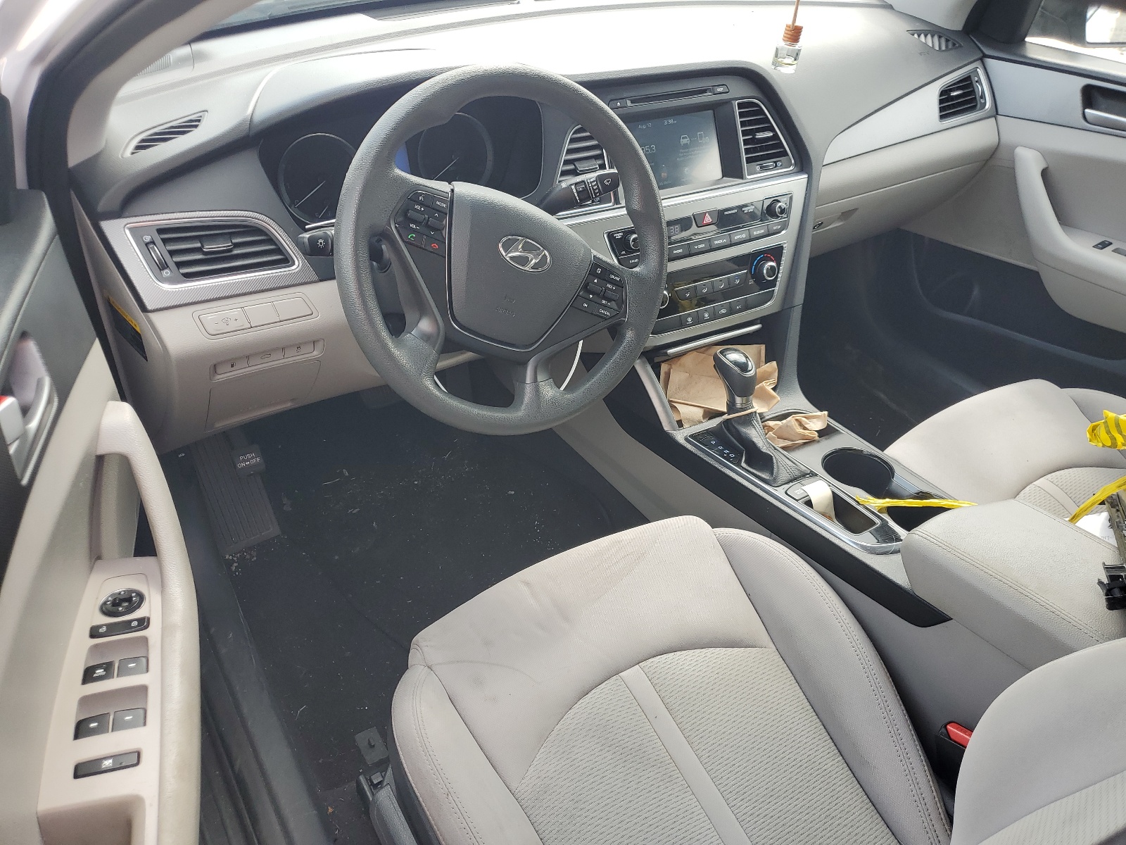 2016 Hyundai Sonata Se vin: 5NPE24AF5GH421445