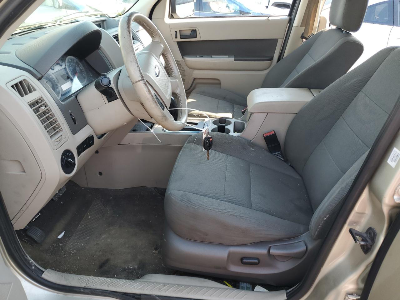 2010 Ford Escape Xlt VIN: 1FMCU0D72AKA11608 Lot: 65972384