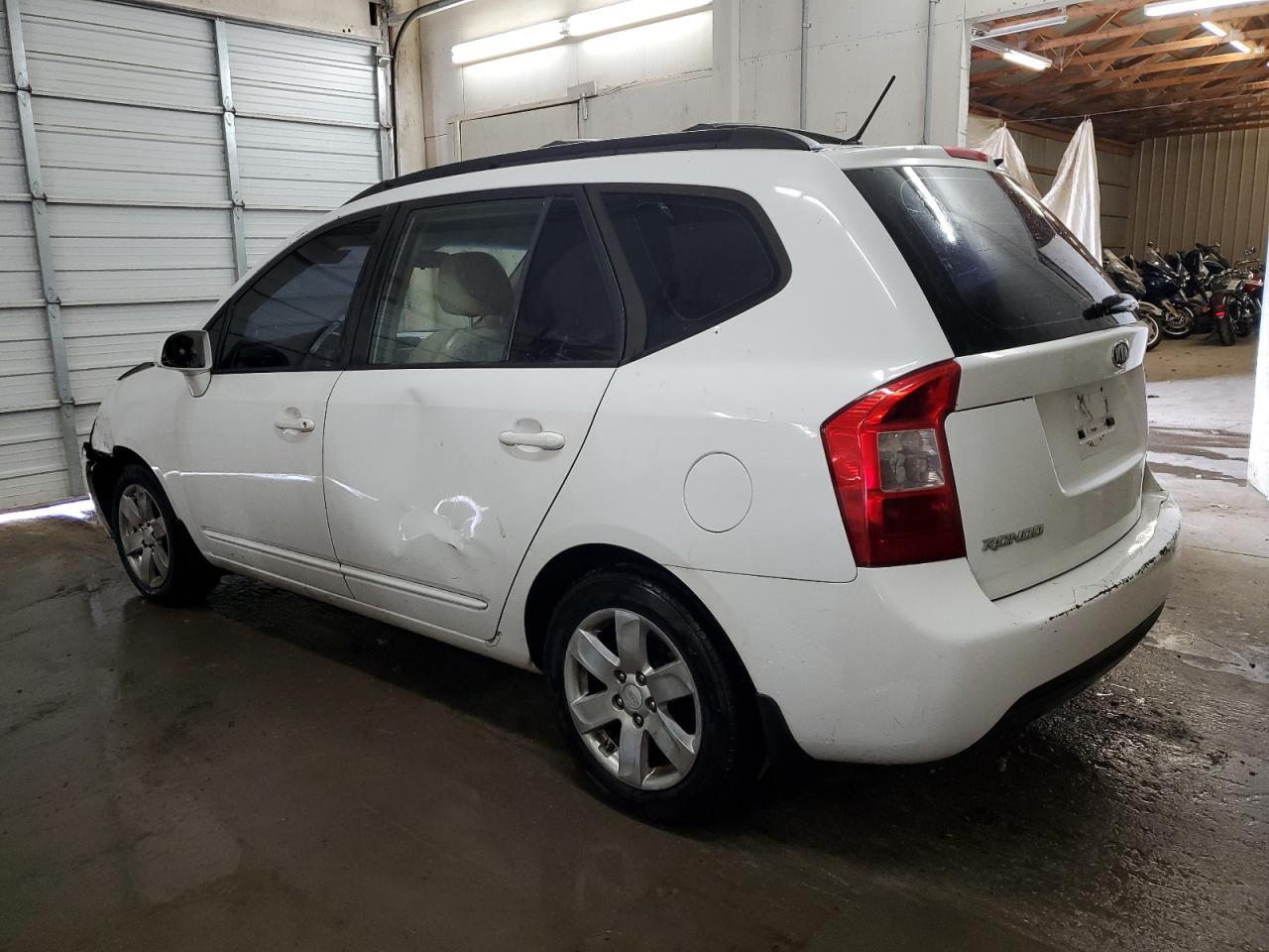 2008 Kia Rondo Base VIN: KNAFG525787199236 Lot: 65420234