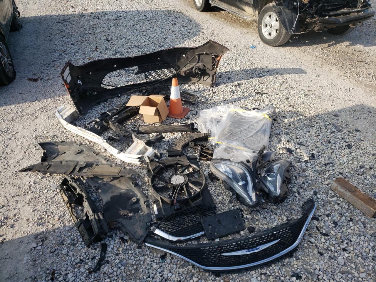 2018 Chrysler Pacifica Touring L Plus VIN: 2C4RC1EG2JR351736 Lot: 64017144