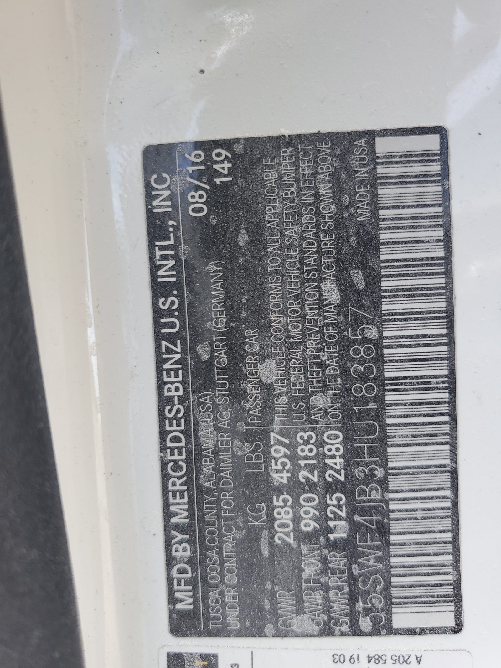 55SWF4JB3HU183857 2017 Mercedes-Benz C 300