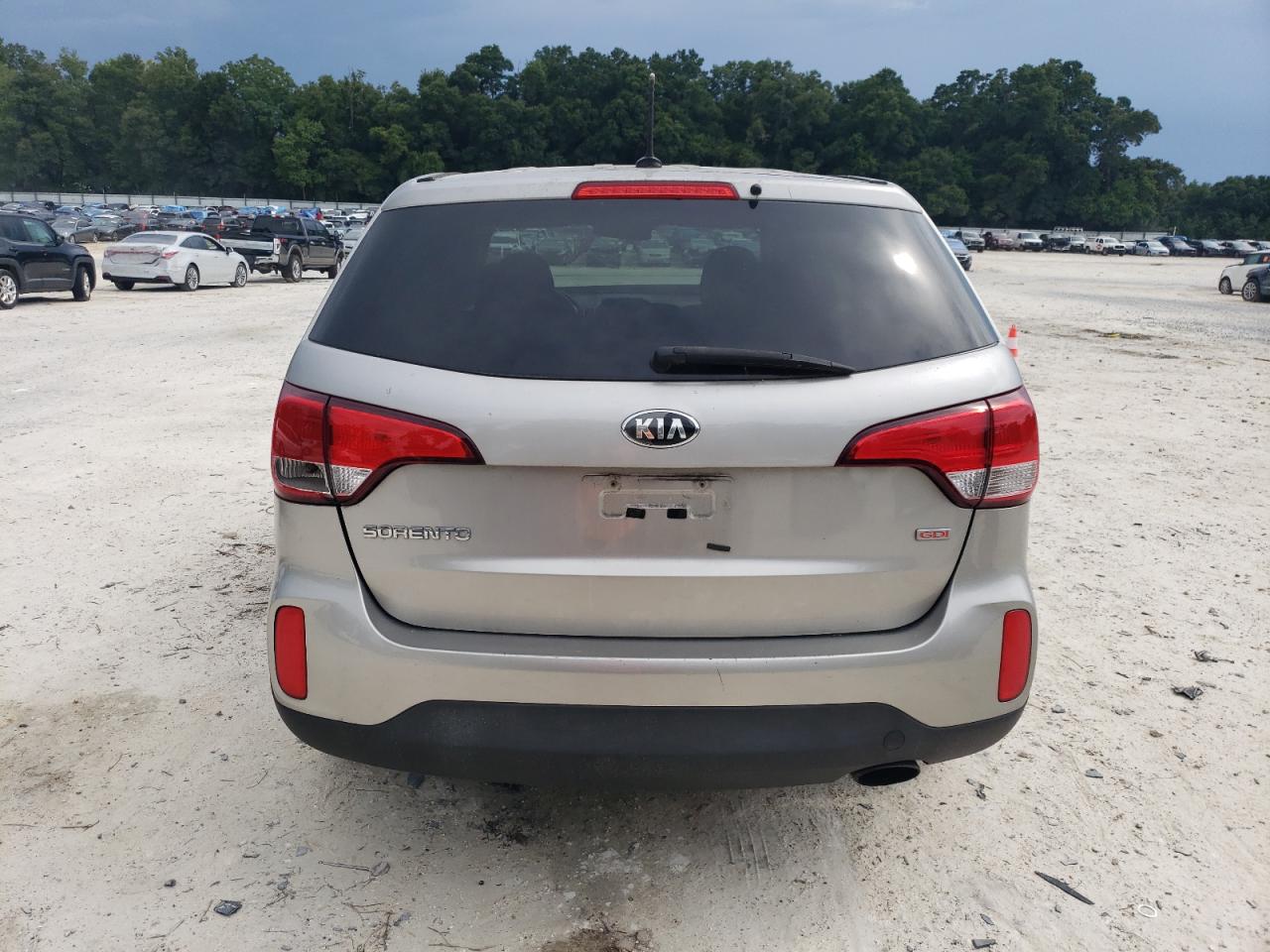 2015 Kia Sorento Lx VIN: 5XYKT3A64FG620440 Lot: 65654424