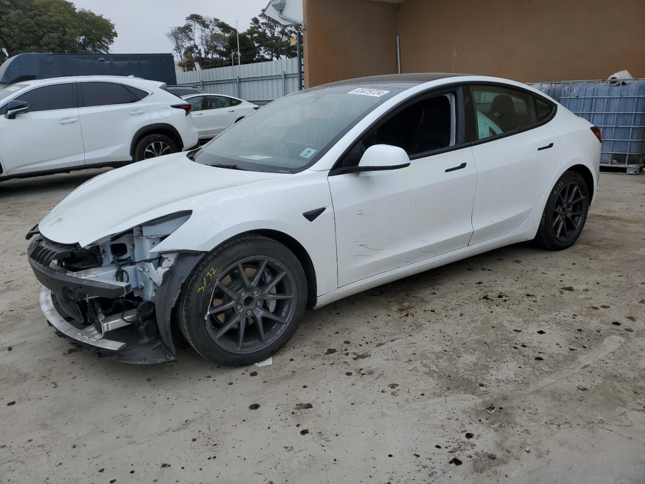 5YJ3E1EA1PF513310 2023 TESLA MODEL 3 - Image 1