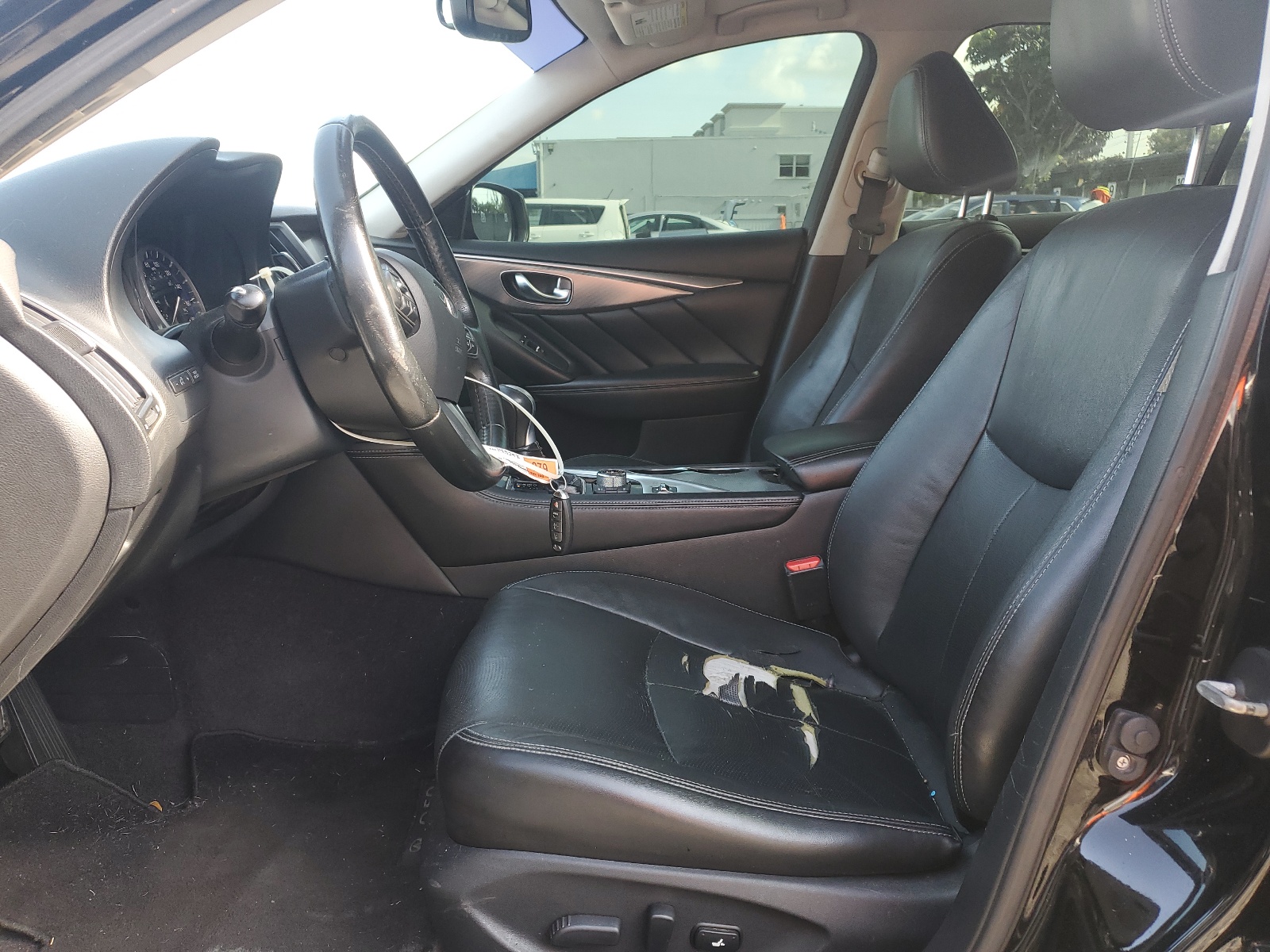 JN1BV7APXFM340596 2015 Infiniti Q50 Base