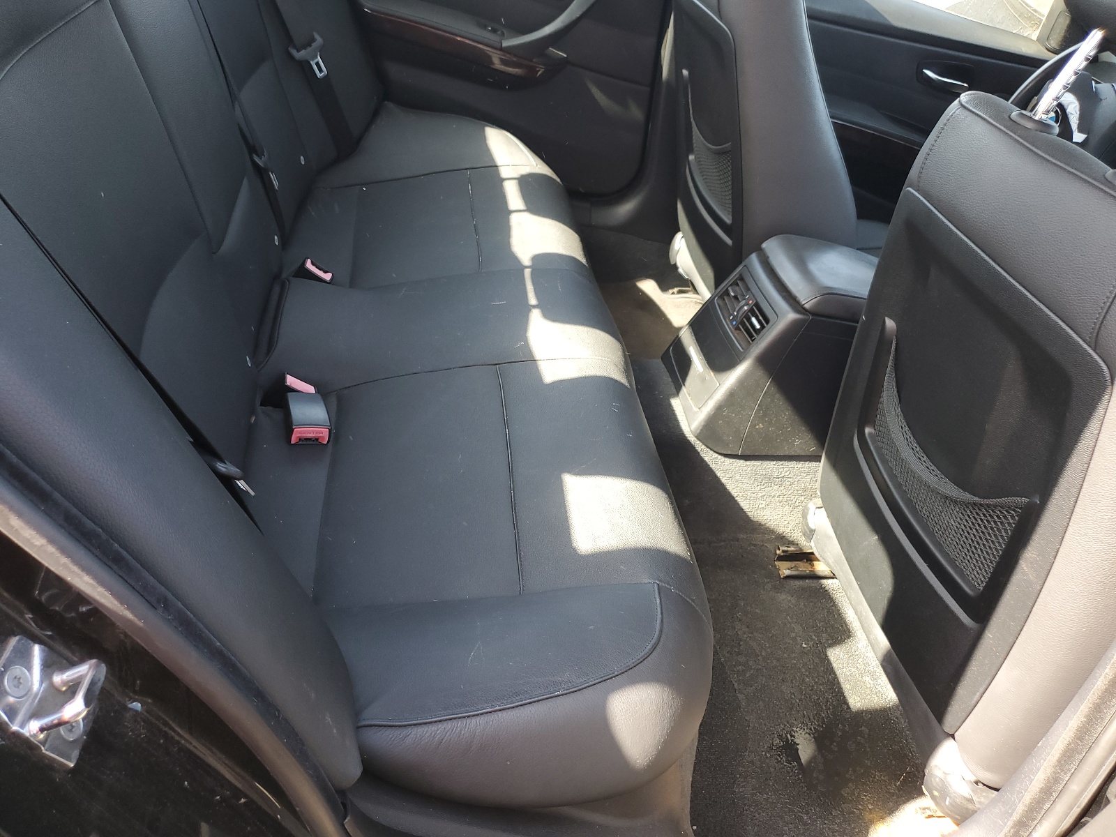 WBAVC57578NK77526 2008 BMW 328 I Sulev