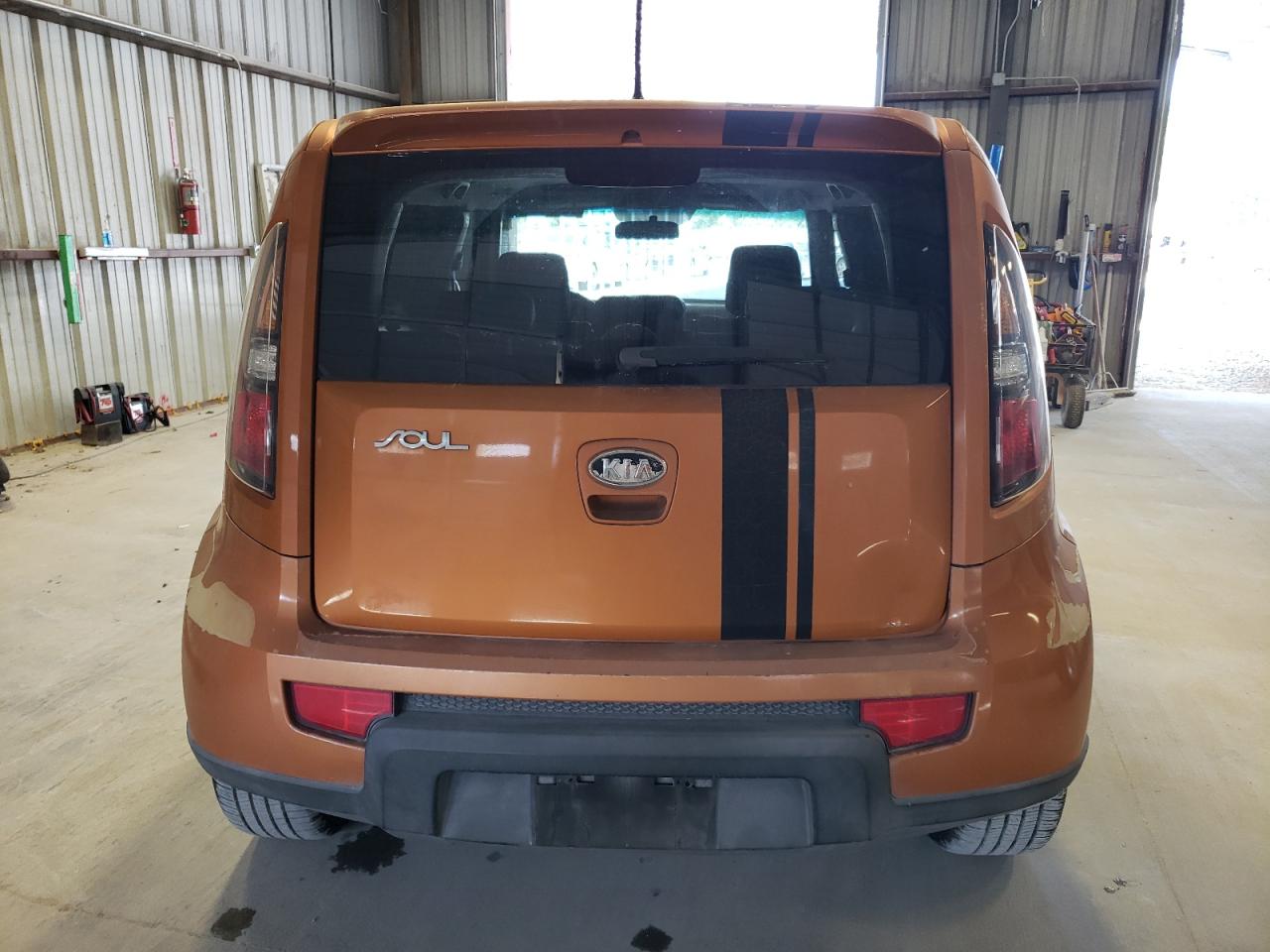 KNDJT2A21A7102049 2010 Kia Soul +