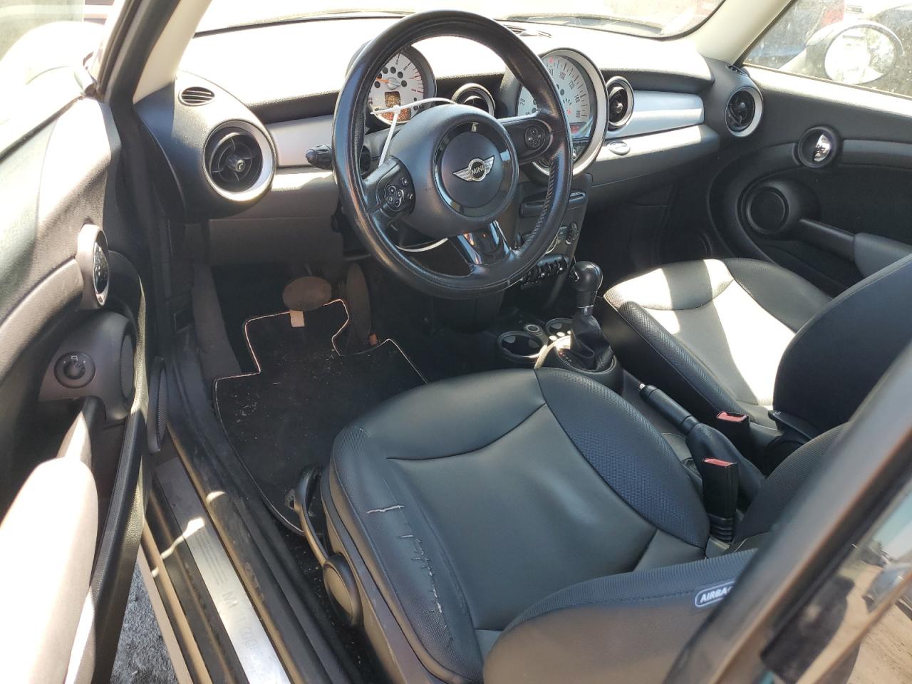 2012 Mini Cooper VIN: WMWSU3C56CT255774 Lot: 67346654