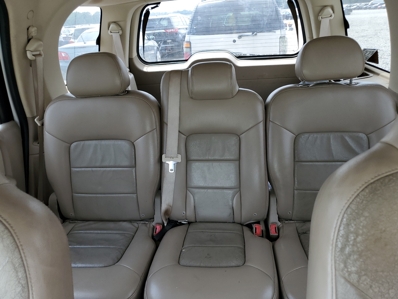 1FMPU16555LA02534 2005 Ford Expedition Xlt