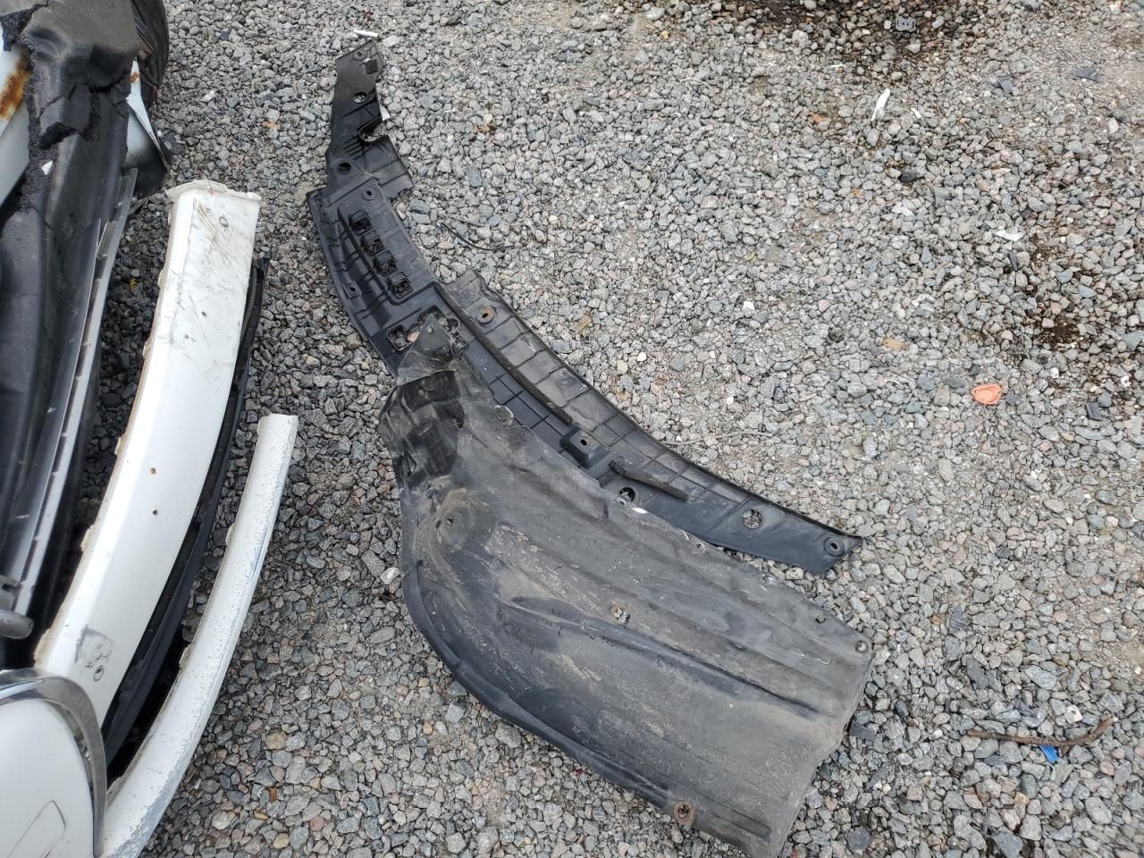 2013 Lexus Es 300H VIN: JTHBW1GG1D2022095 Lot: 67561704