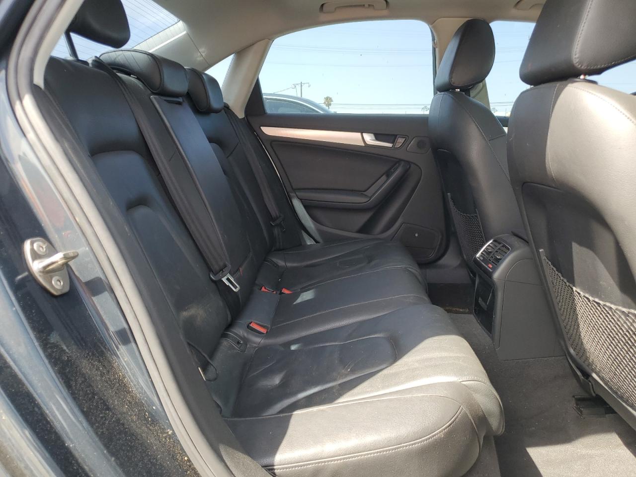 2010 Audi A4 Premium Plus VIN: WAUEFAFL5AN058666 Lot: 65864924