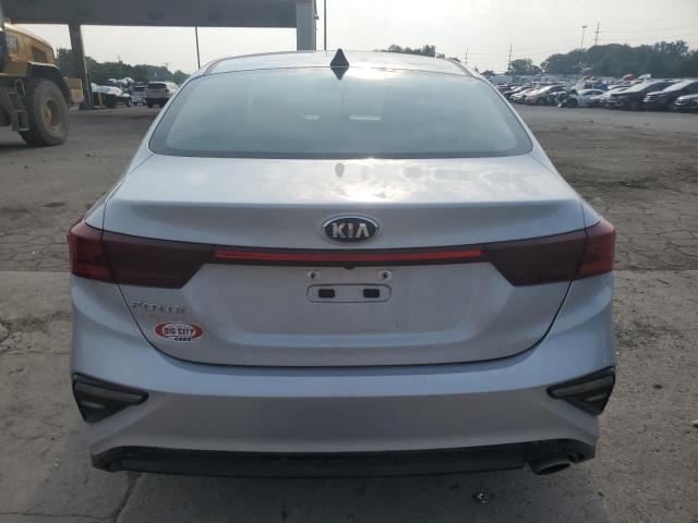  KIA FORTE 2021 Srebrny