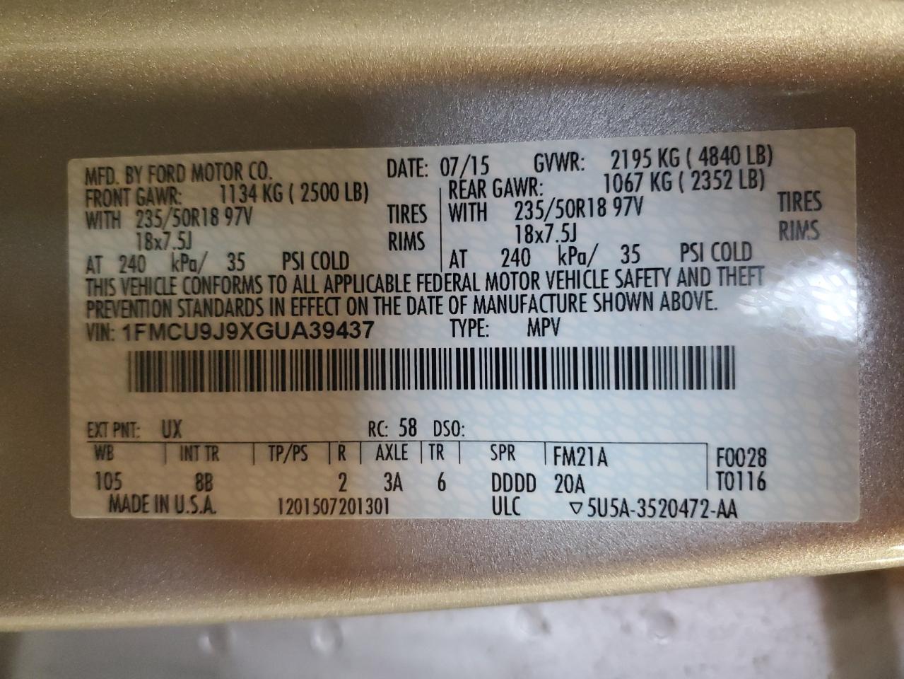 1FMCU9J9XGUA39437 2016 Ford Escape Titanium