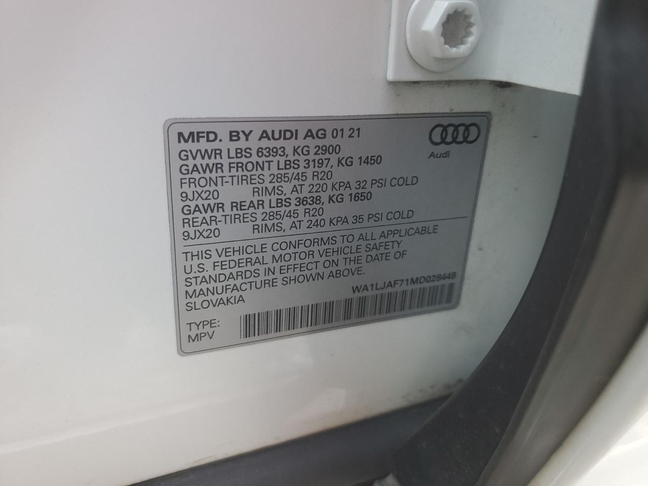 WA1LJAF71MD028449 2021 Audi Q7 Premium Plus