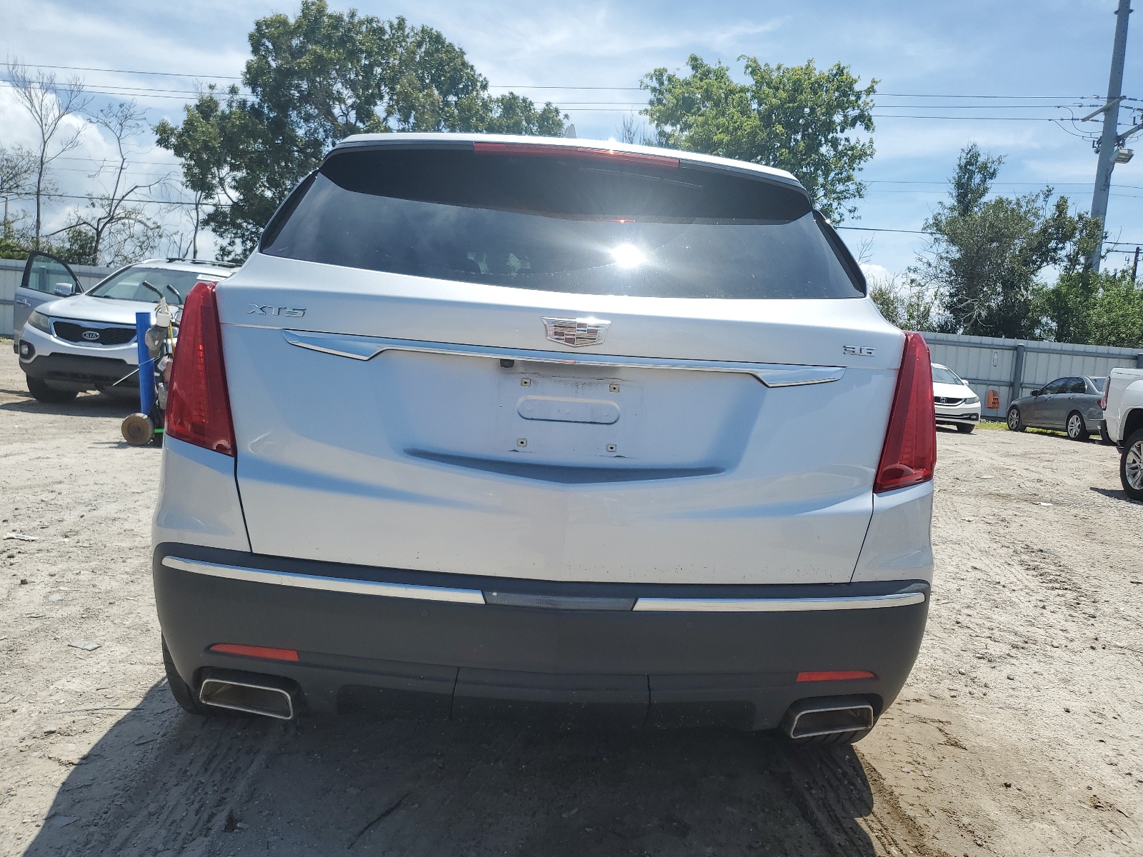 1GYKNERS3KZ231186 2019 Cadillac Xt5 Premium Luxury