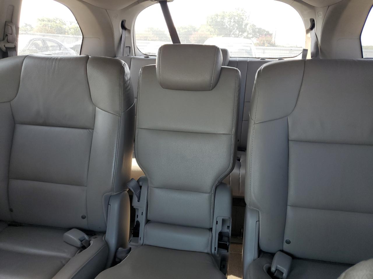 2013 Honda Odyssey - Image 10