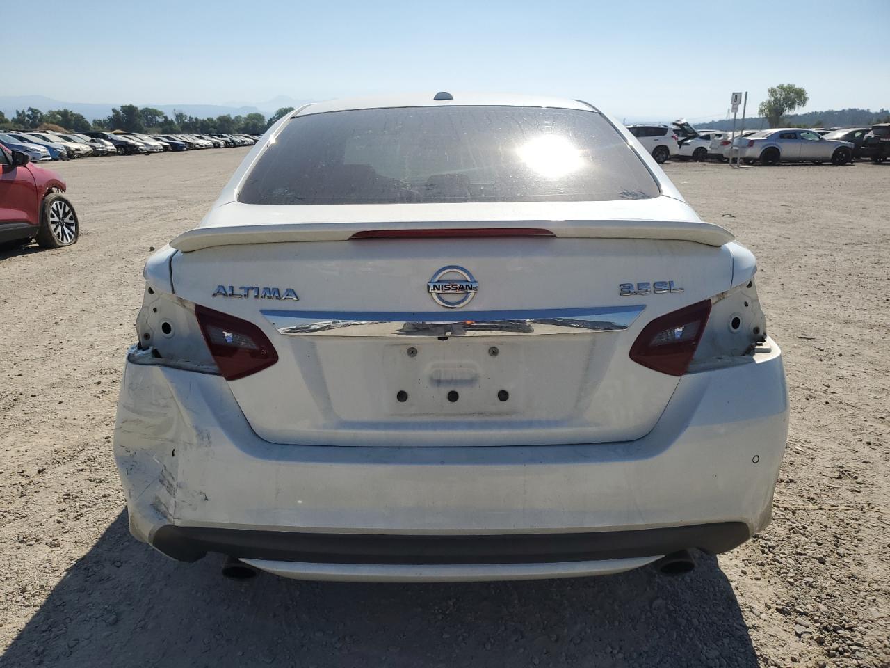 1N4BL3APXJC156016 2018 Nissan Altima 3.5Sl