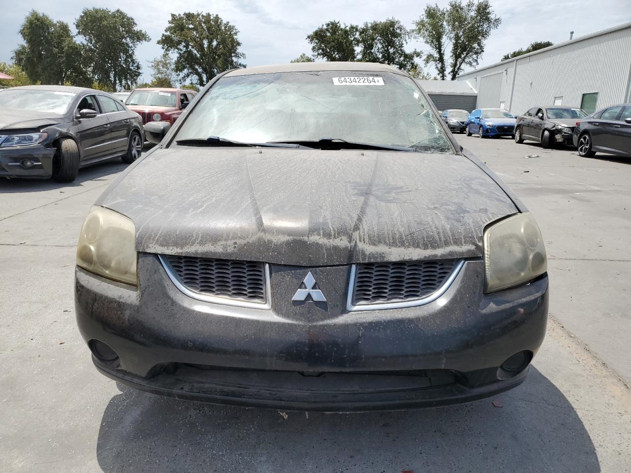2004 Mitsubishi Galant - Image 5
