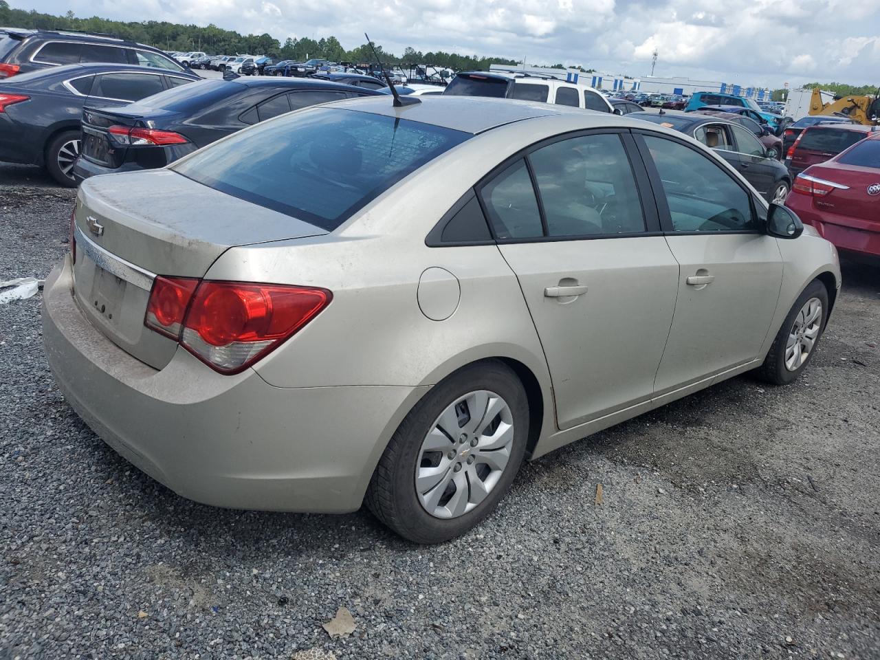 2014 Chevrolet Cruze - Image 3