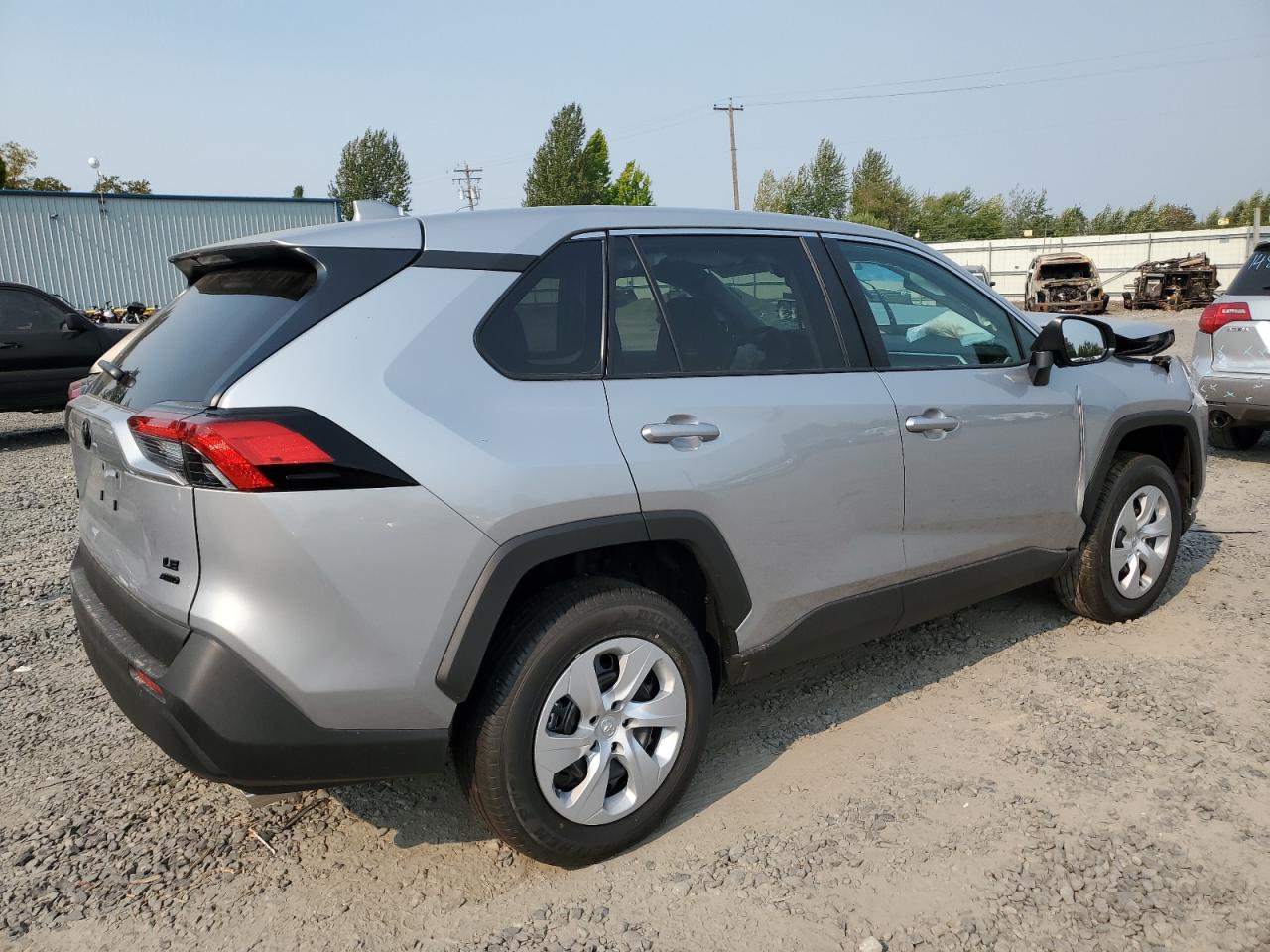 2024 Toyota RAV 4 - Image 3