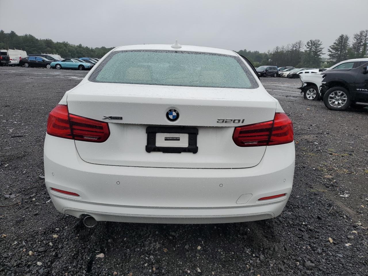 2018 BMW 320 Xi VIN: WBA8E5G51JNV02892 Lot: 66363164