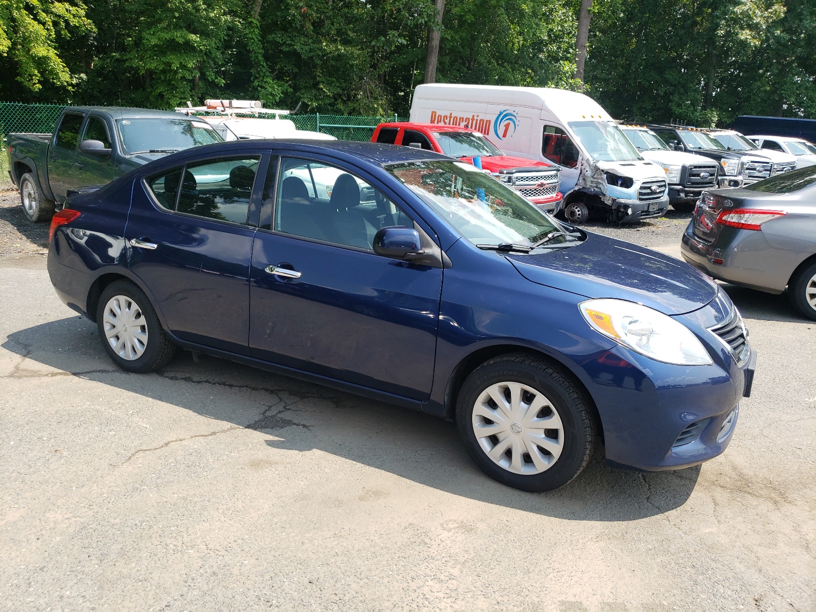 2014 Nissan Versa S vin: 3N1CN7AP4EL841528