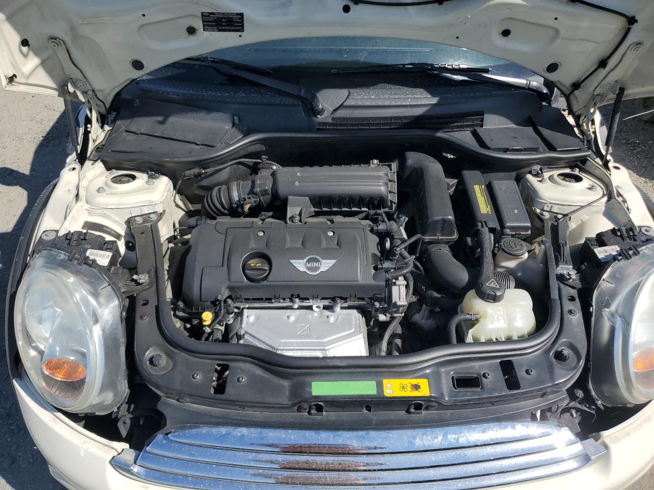 2011 Mini Cooper VIN: WMWSU3C54BT097952 Lot: 68660314