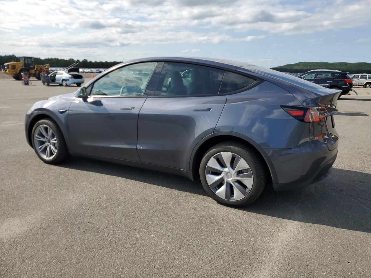 7SAYGDEE0PA177413 Tesla Model Y  2