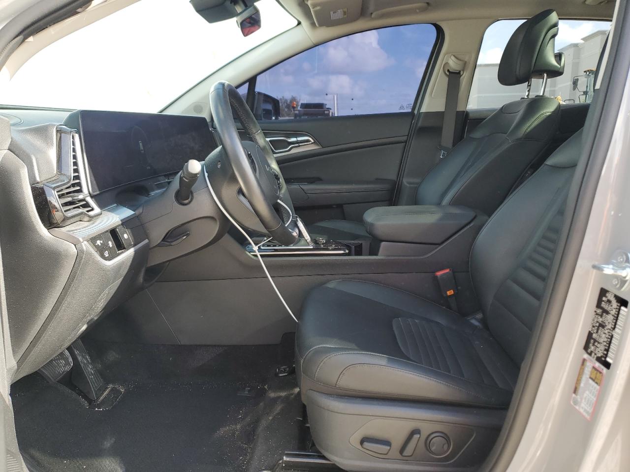 2024 Kia Sportage - Image 7