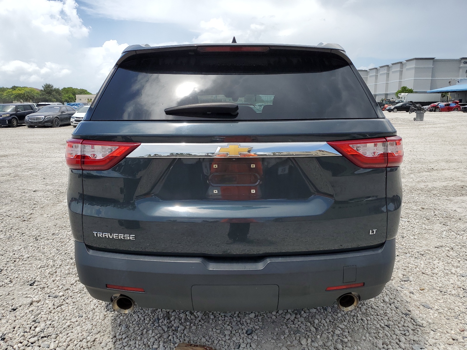 1GNERGKW8JJ240387 2018 Chevrolet Traverse Lt