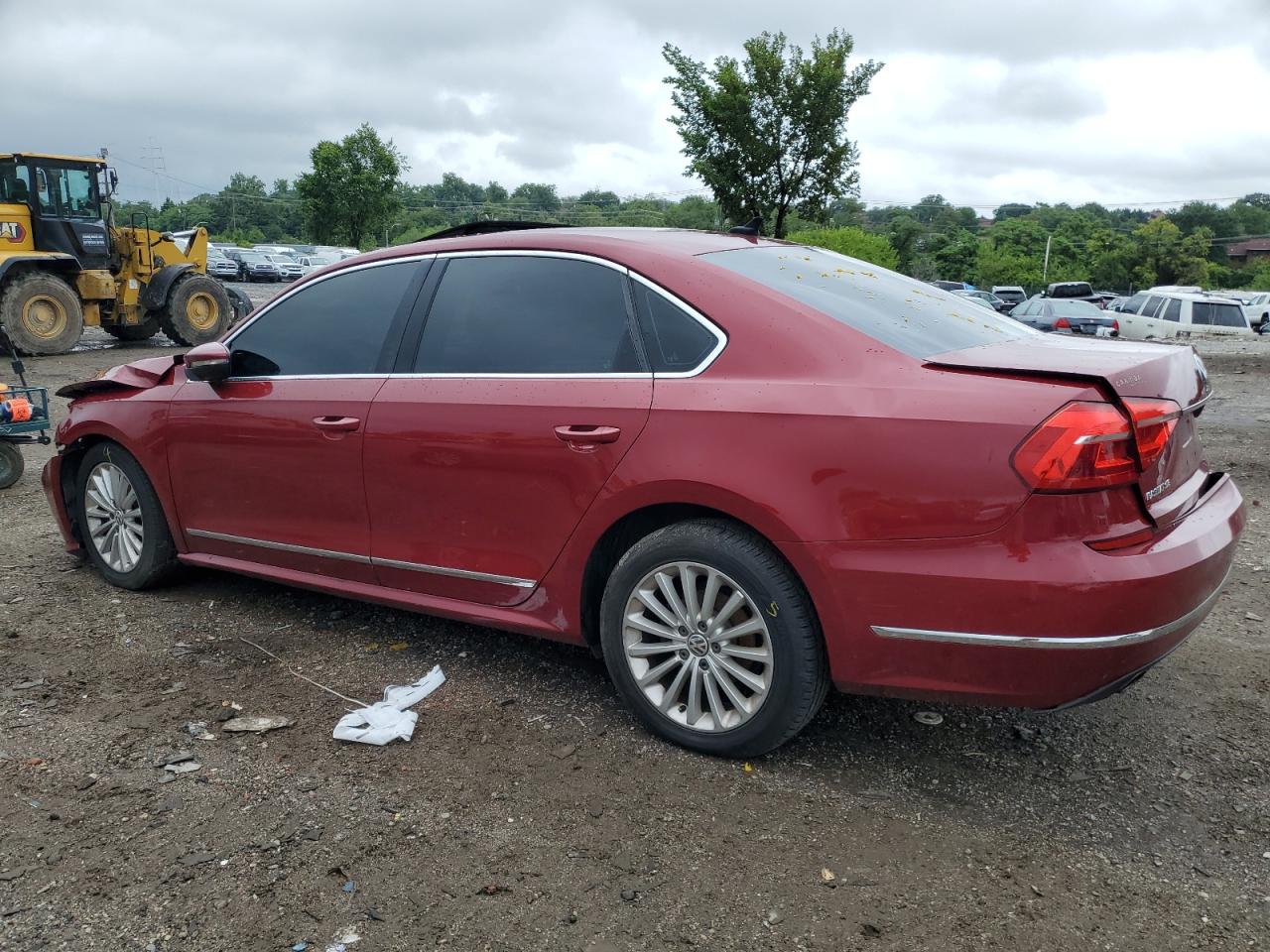 1VWBT7A36GC012533 2016 VOLKSWAGEN PASSAT - Image 2