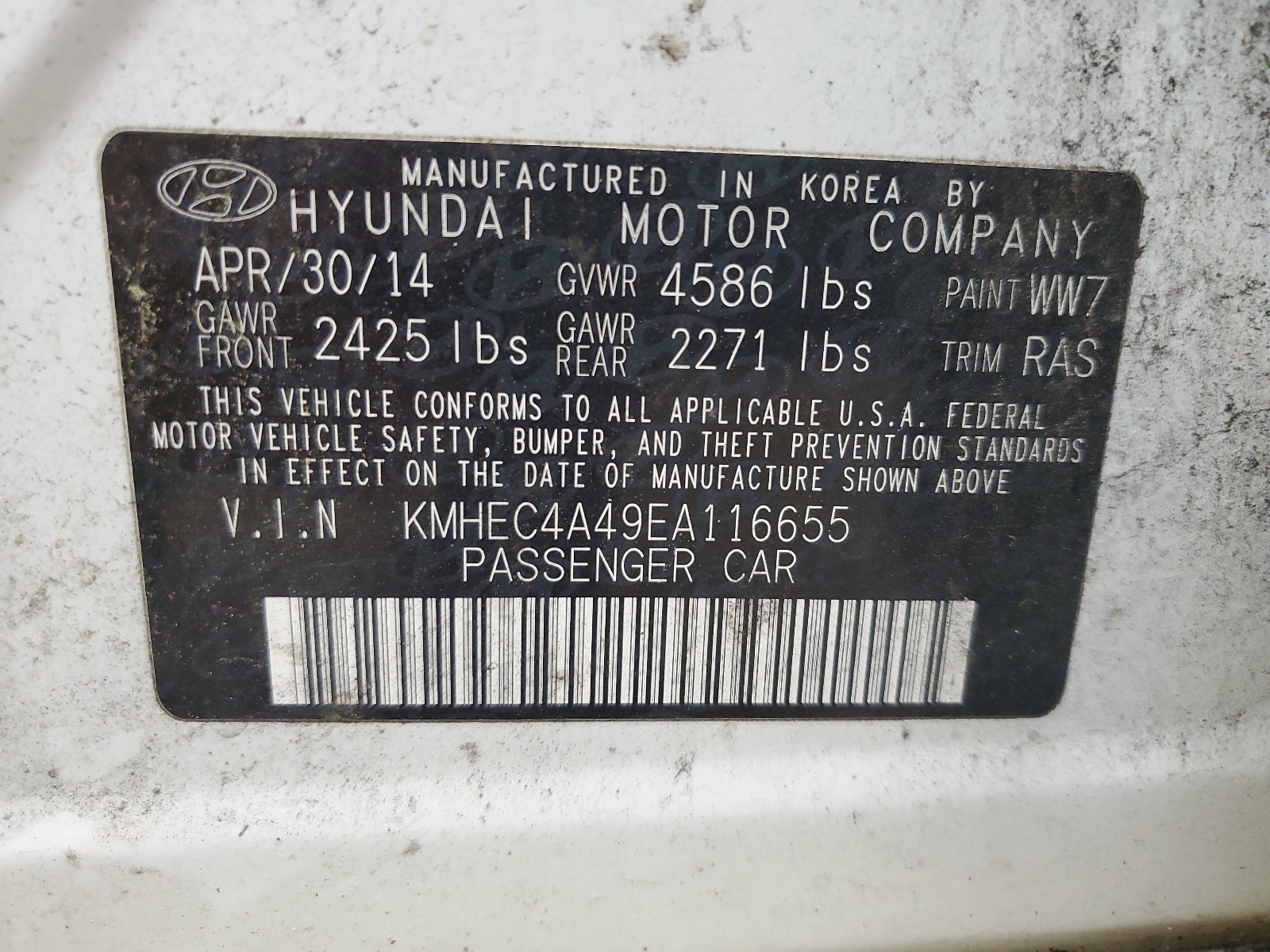 2014 Hyundai Sonata Hybrid vin: KMHEC4A49EA116655