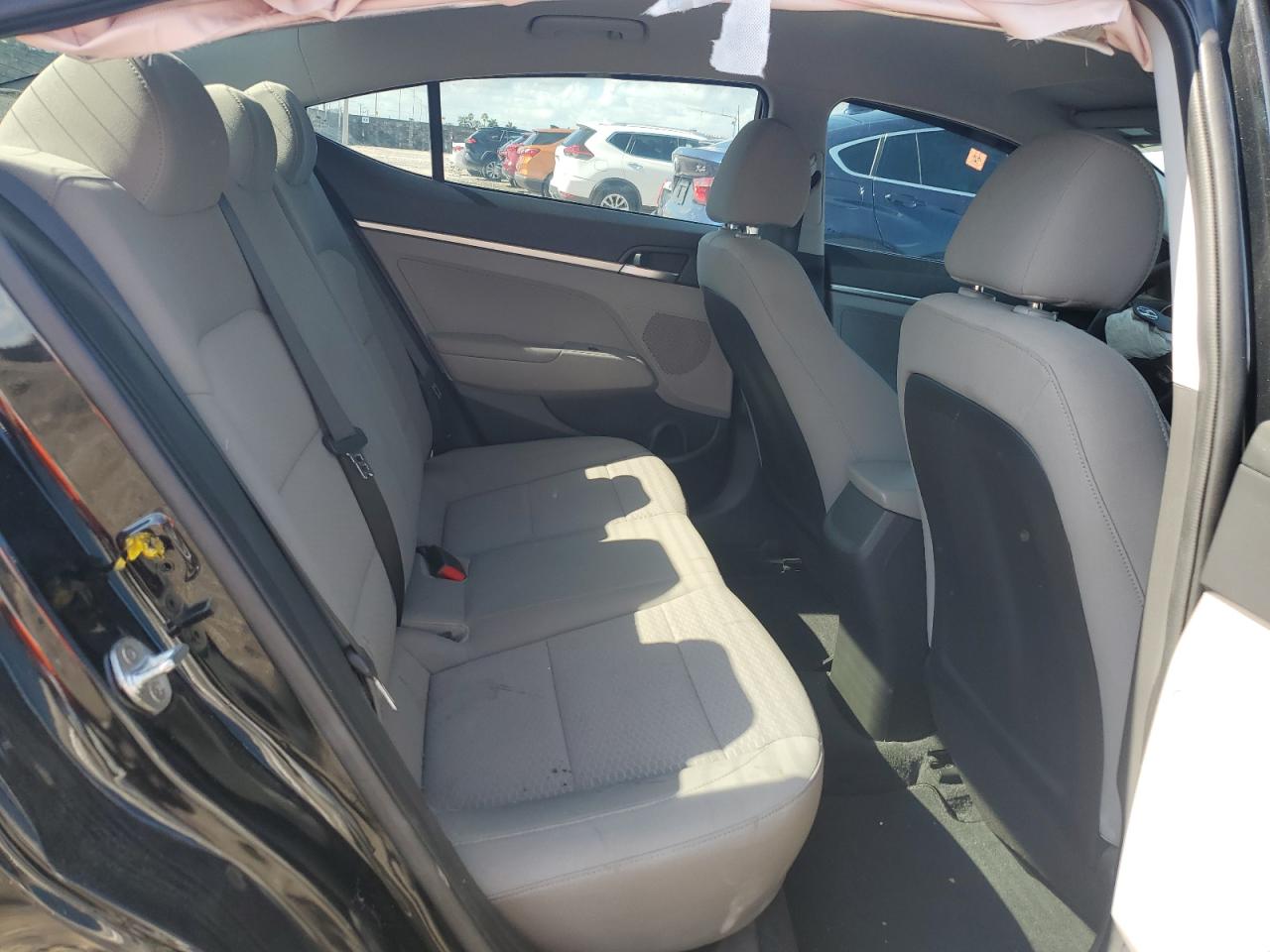 2020 Hyundai Elantra Se VIN: 5NPD74LF9LH556738 Lot: 66695854