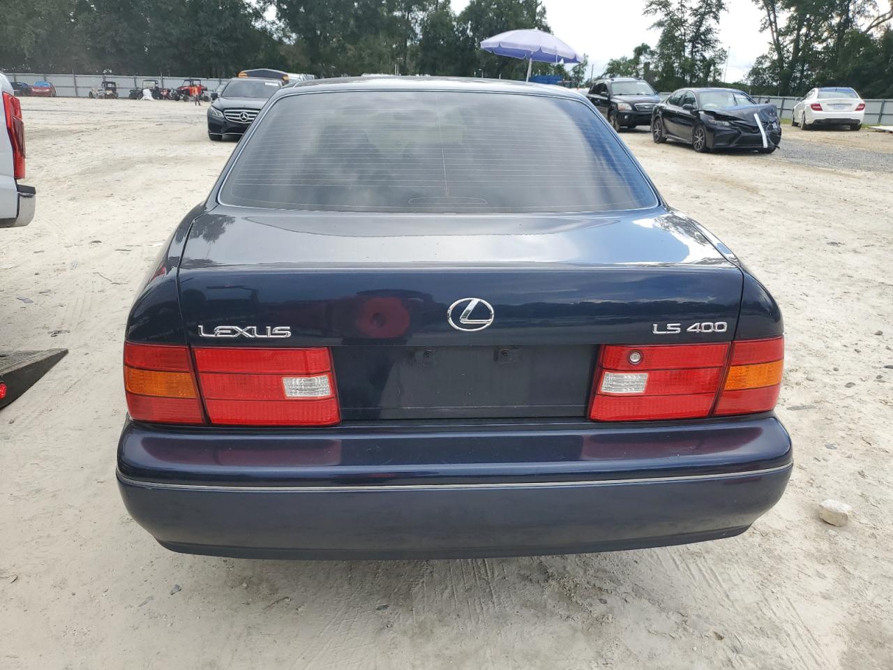 1998 Lexus Ls 400 VIN: JT8BH28F4W0129498 Lot: 68895254