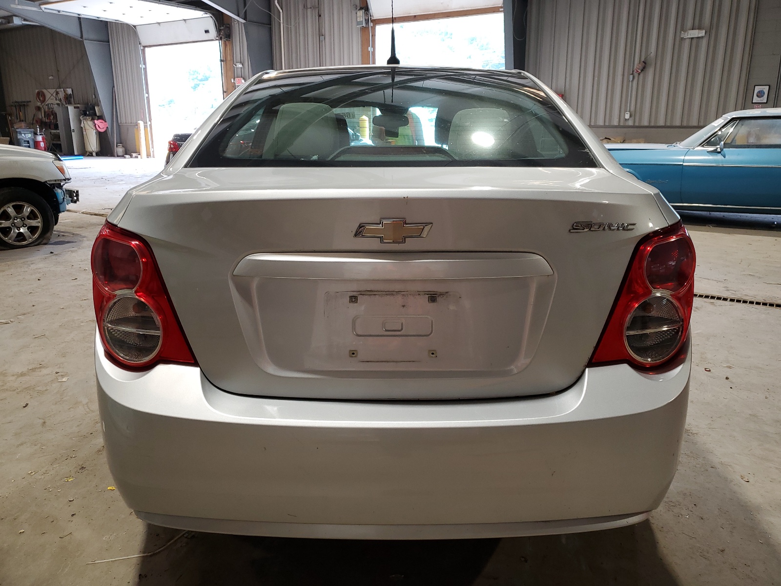 2013 Chevrolet Sonic Ls vin: 1G1JA5SG8D4246102