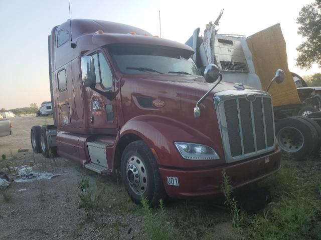 2016 Peterbilt 587 