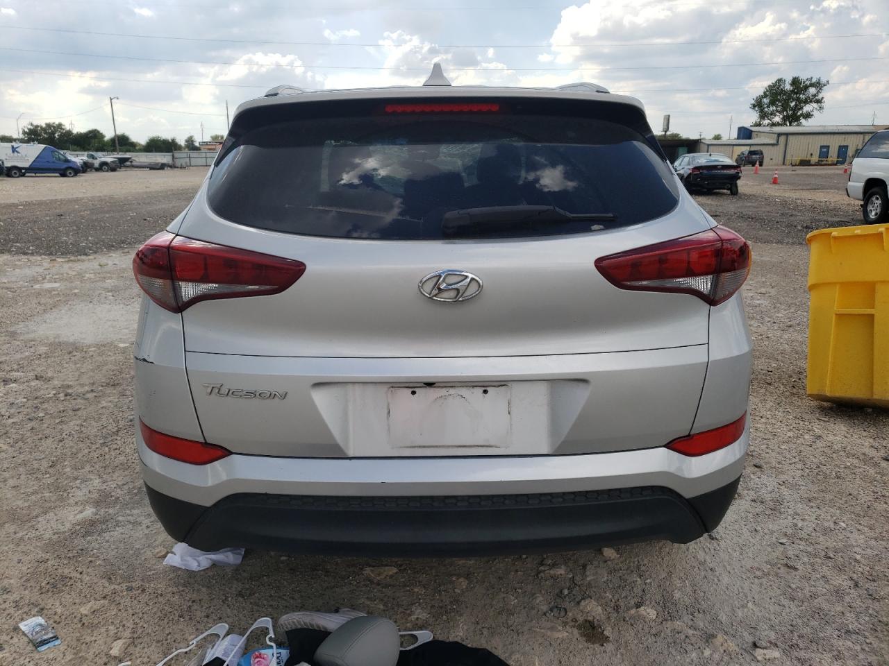 KM8J33A44JU620435 2018 Hyundai Tucson Sel