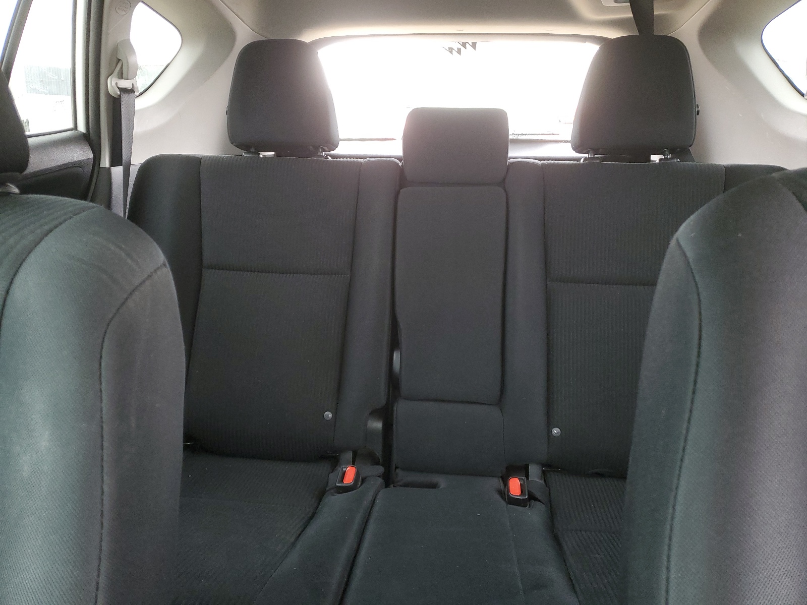 2T3BFREVXHW646914 2017 Toyota Rav4 Le