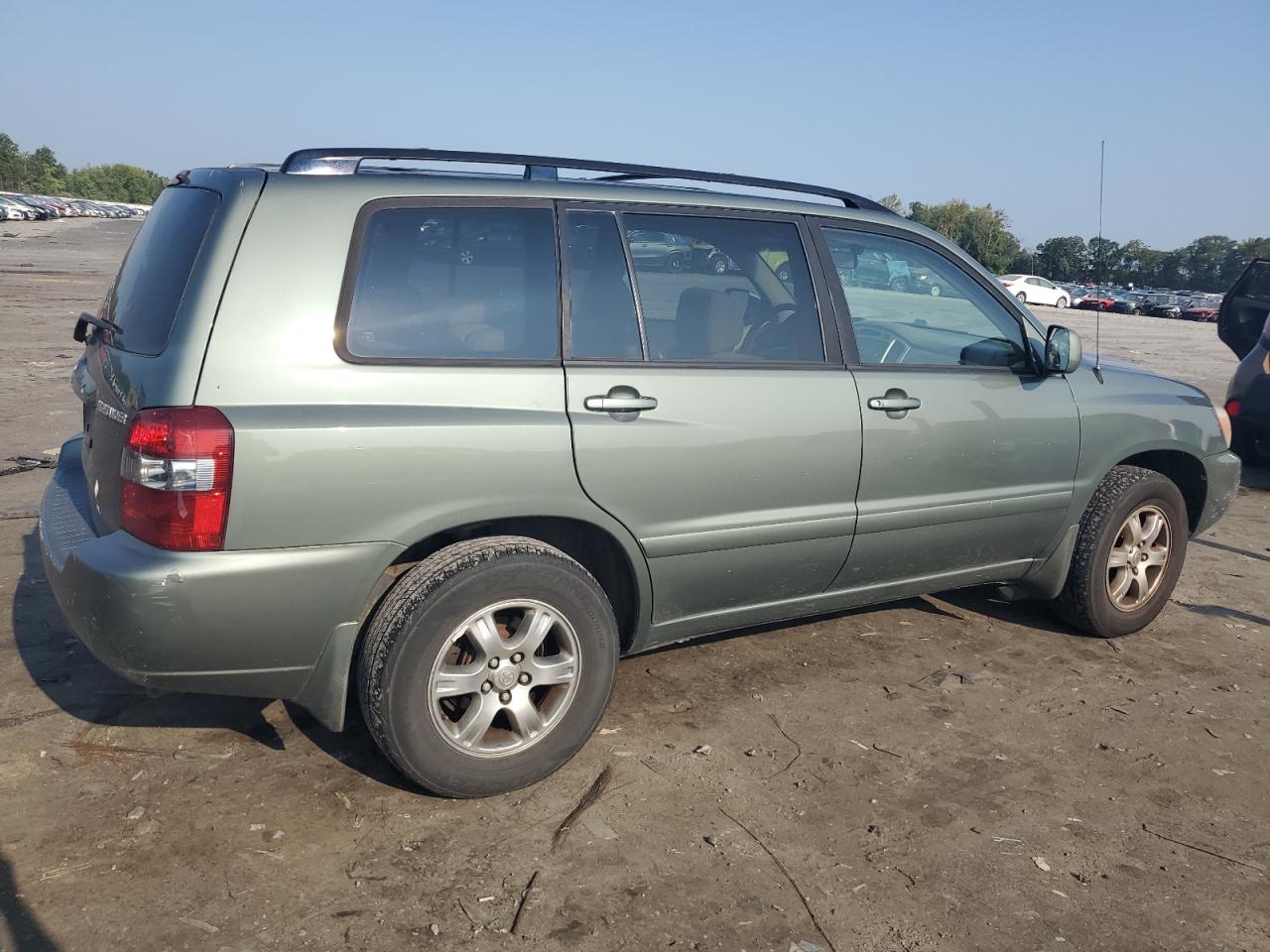 JTEGD21A940082589 2004 Toyota Highlander