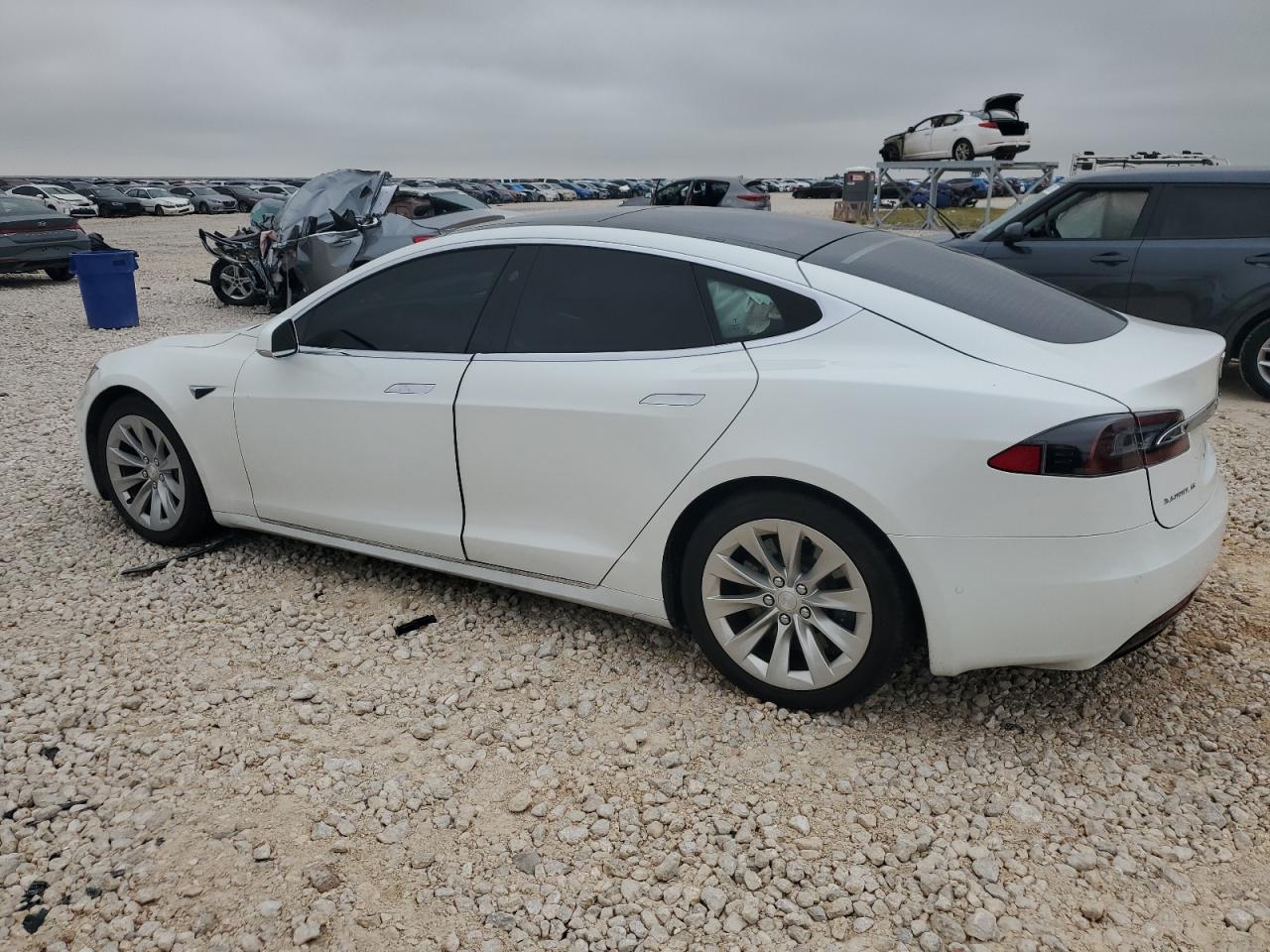 5YJSA1E26HF195377 2017 TESLA MODEL S - Image 2