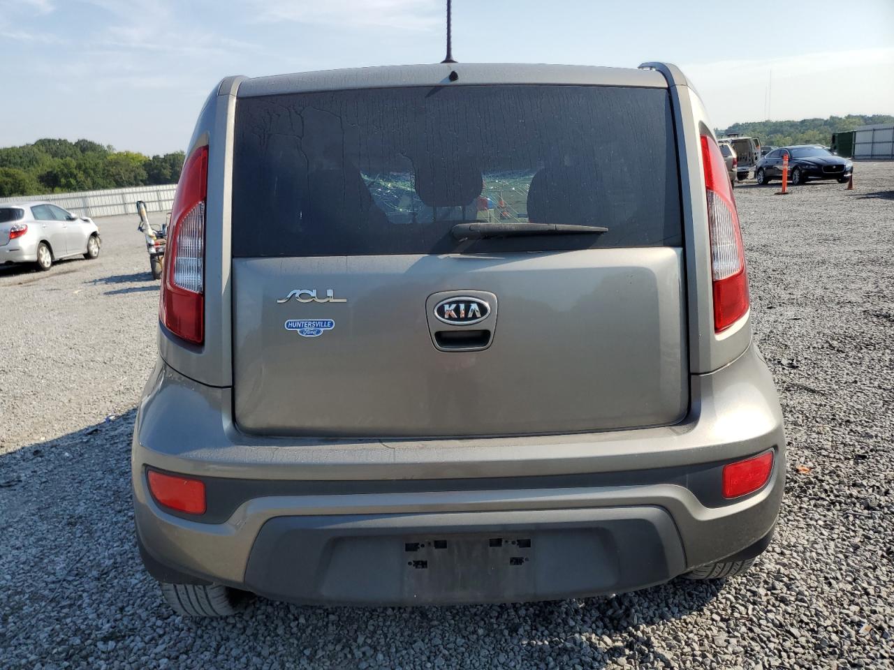 2012 Kia Soul + VIN: KNDJT2A67C7388575 Lot: 75882654