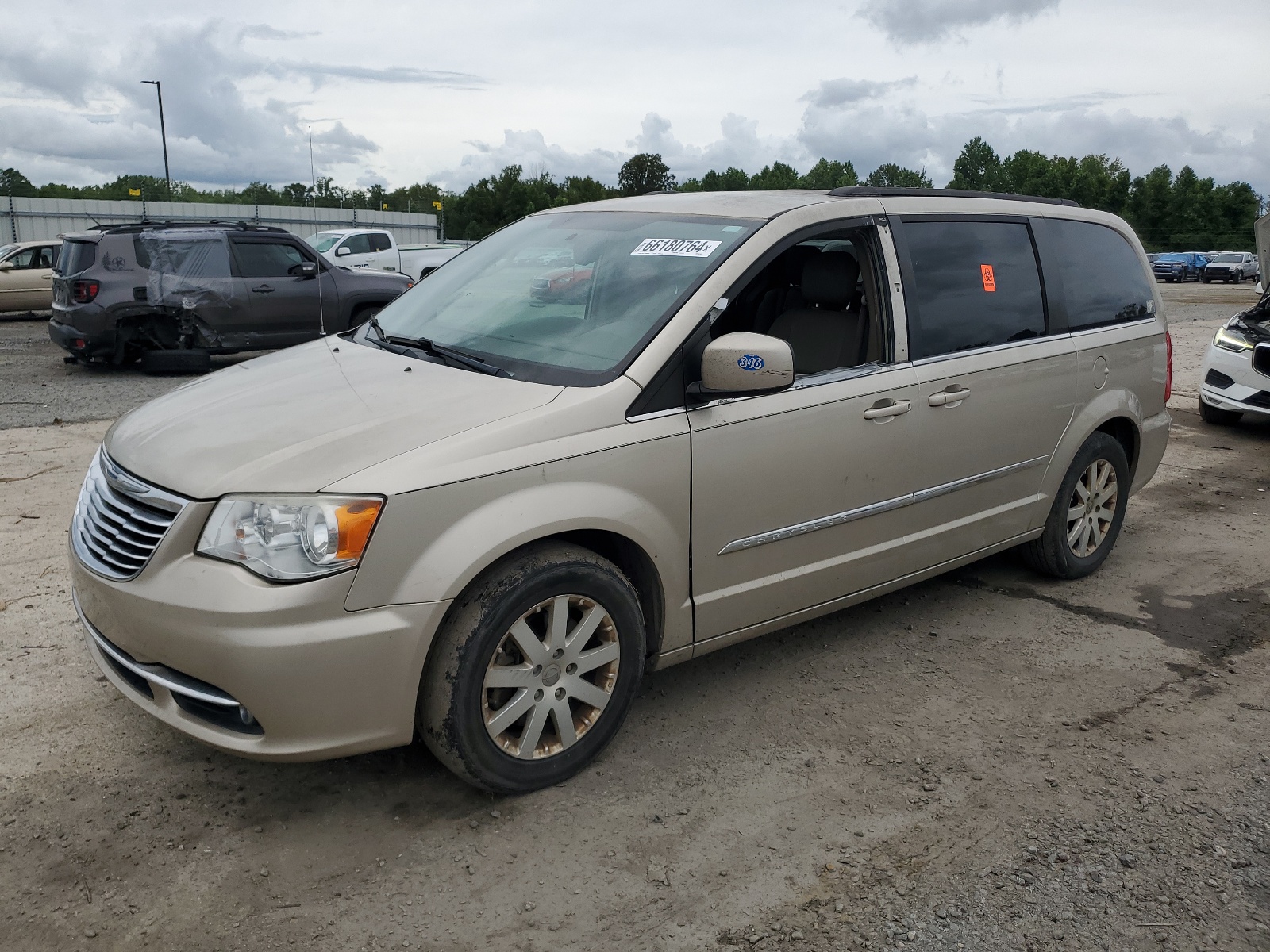 2015 Chrysler Town & Country Touring vin: 2C4RC1BG0FR661623