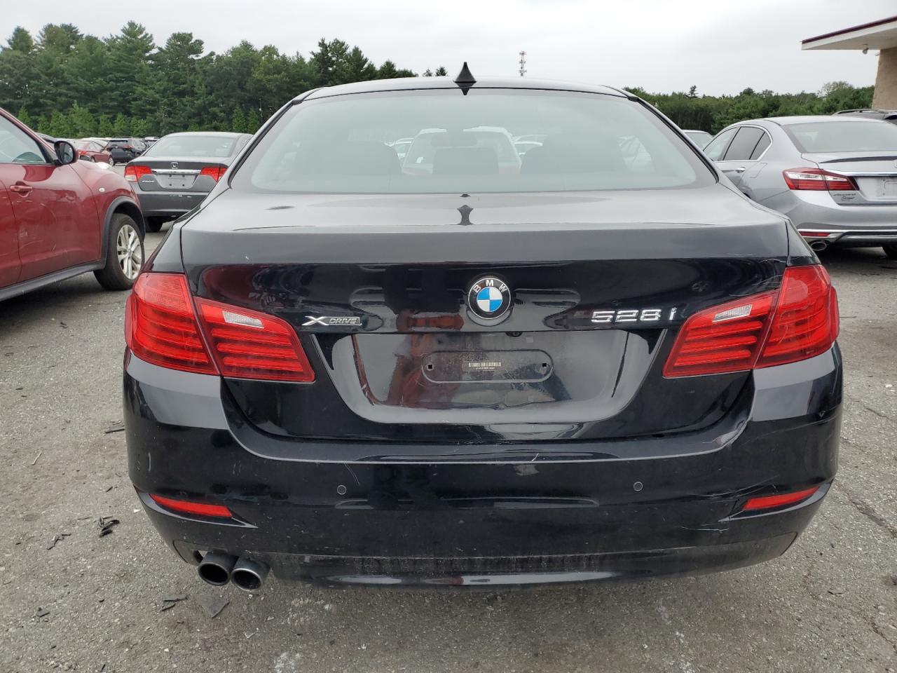 WBA5A7C58FG143388 2015 BMW 528 Xi