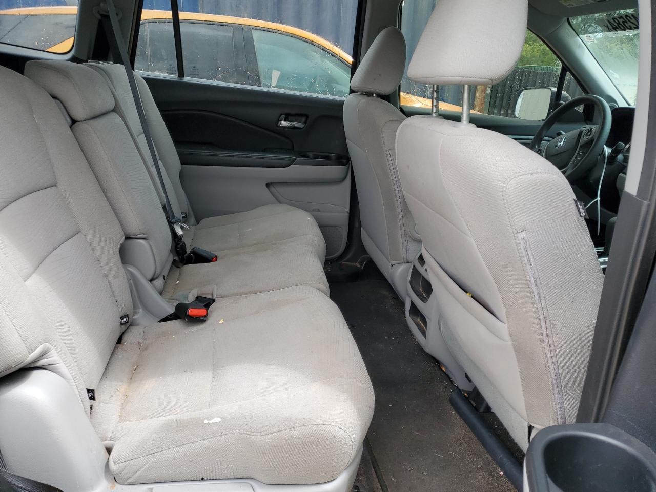 2016 Honda Pilot Lx VIN: 5FNYF6H13GB005285 Lot: 65842584