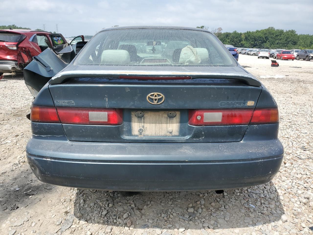 JT2BG22K3W0136476 1998 Toyota Camry Ce