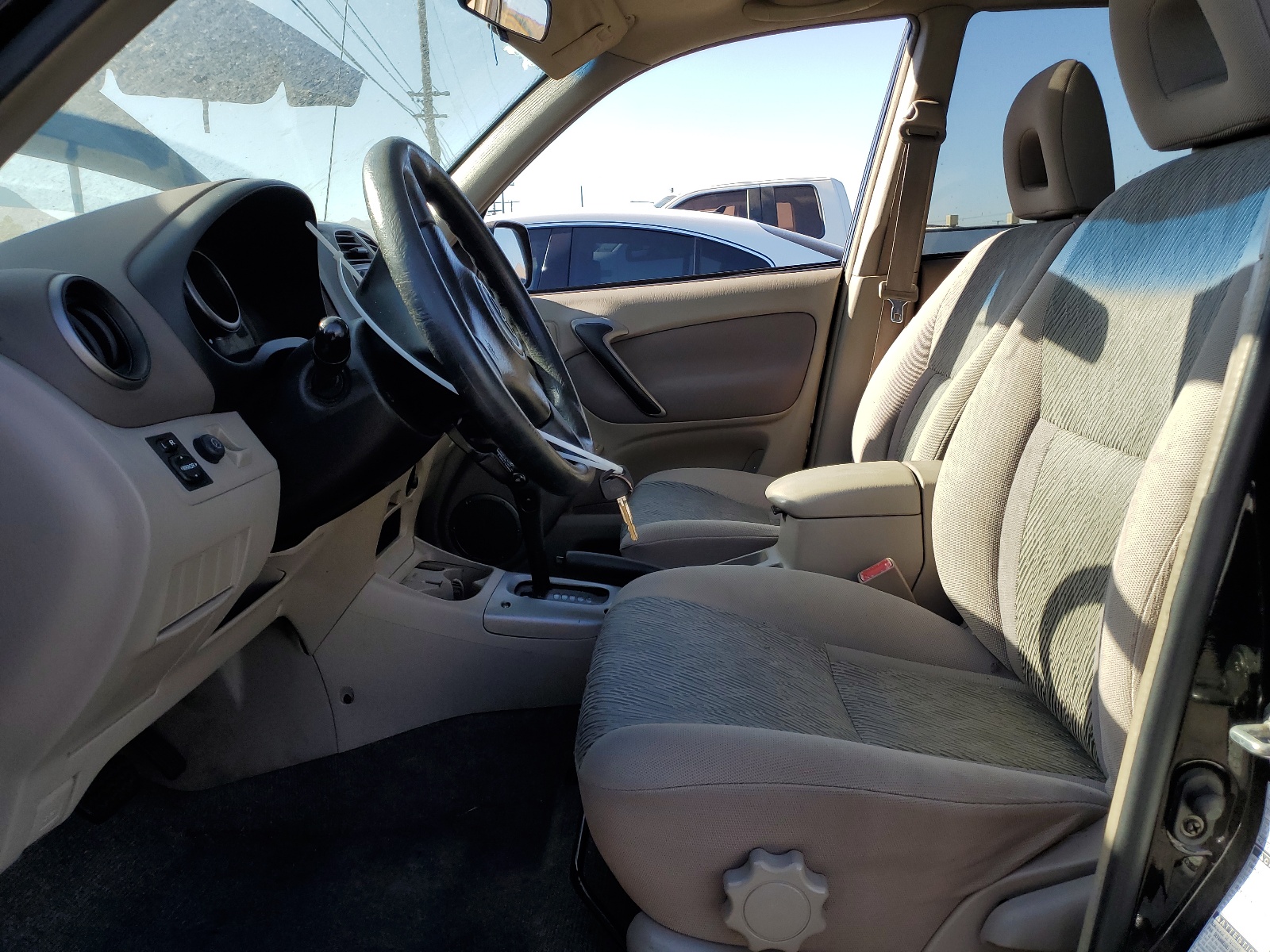 JTEHH20V036084773 2003 Toyota Rav4