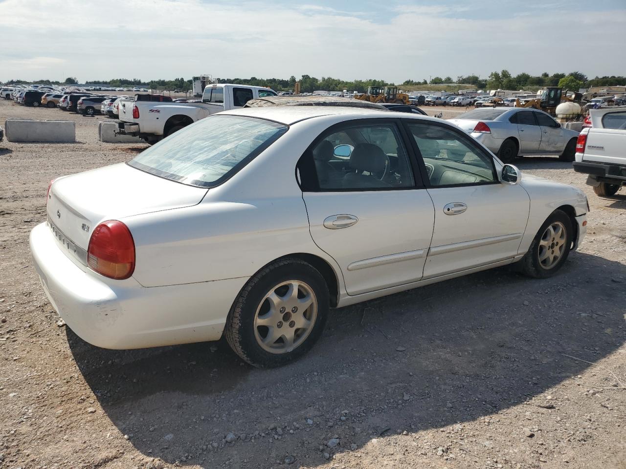 2001 Hyundai Sonata Gls VIN: KMHWF35VX1A457890 Lot: 66820614