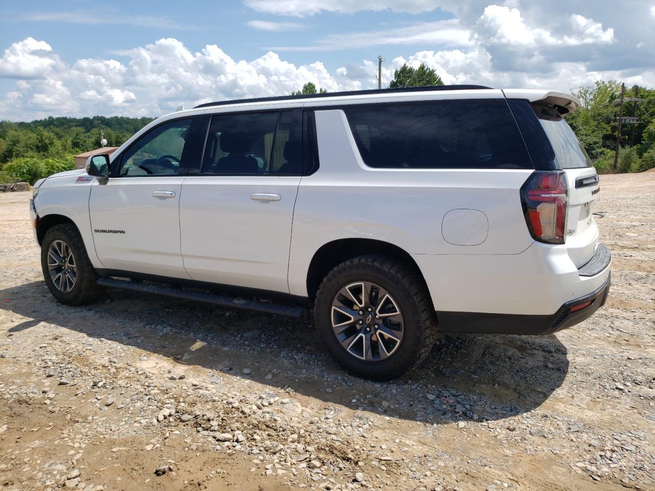 1GNSKDKD2PR163465 2023 CHEVROLET SUBURBAN - Image 2