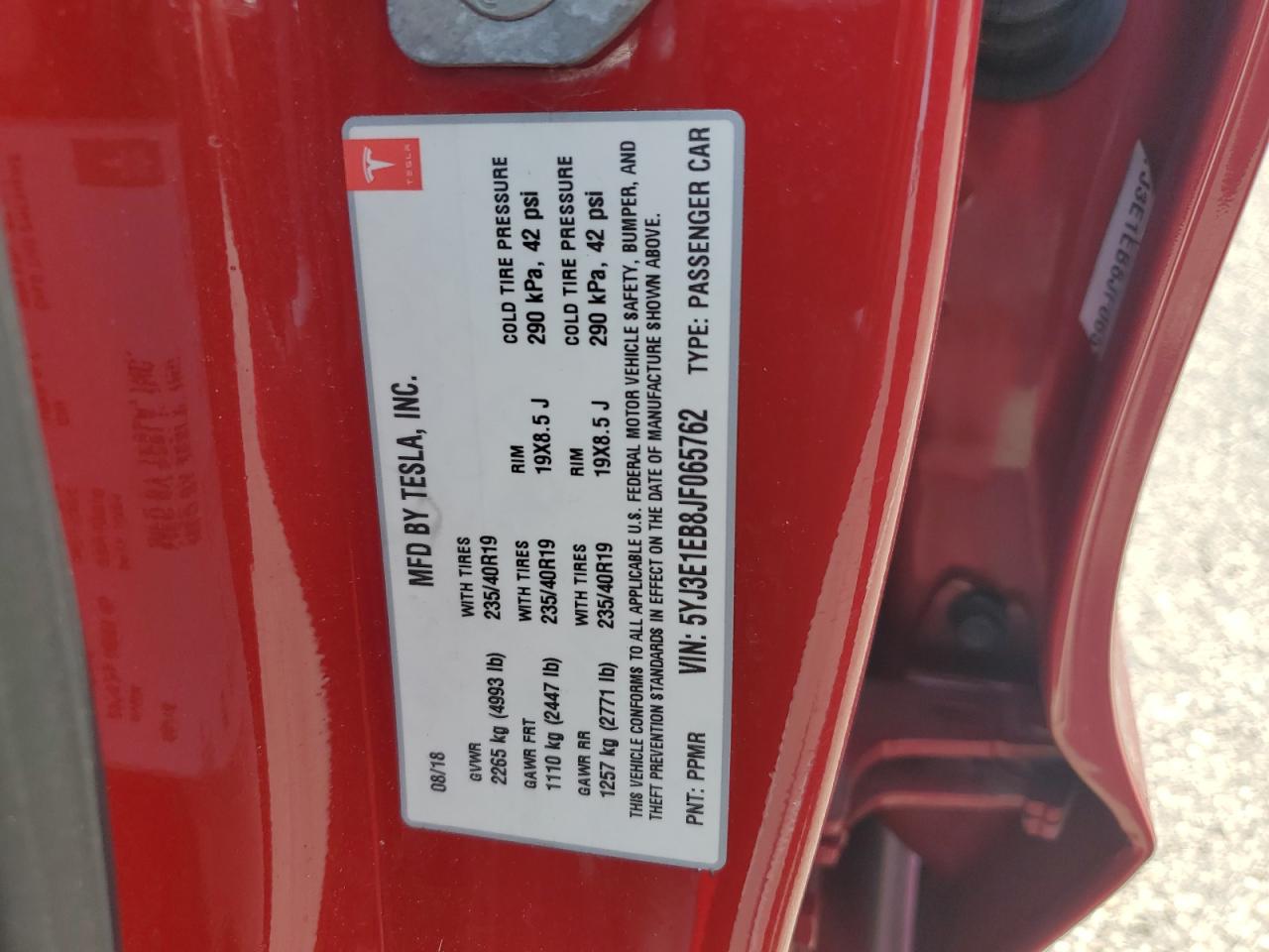 5YJ3E1EB8JF065762 2018 Tesla Model 3