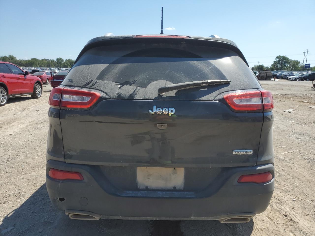 2016 Jeep Cherokee Latitude VIN: 1C4PJLCS7GW108598 Lot: 68924964